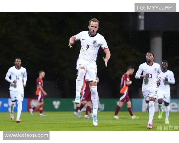 球星足球狗：赛场上最具活力与智慧的四脚传奇